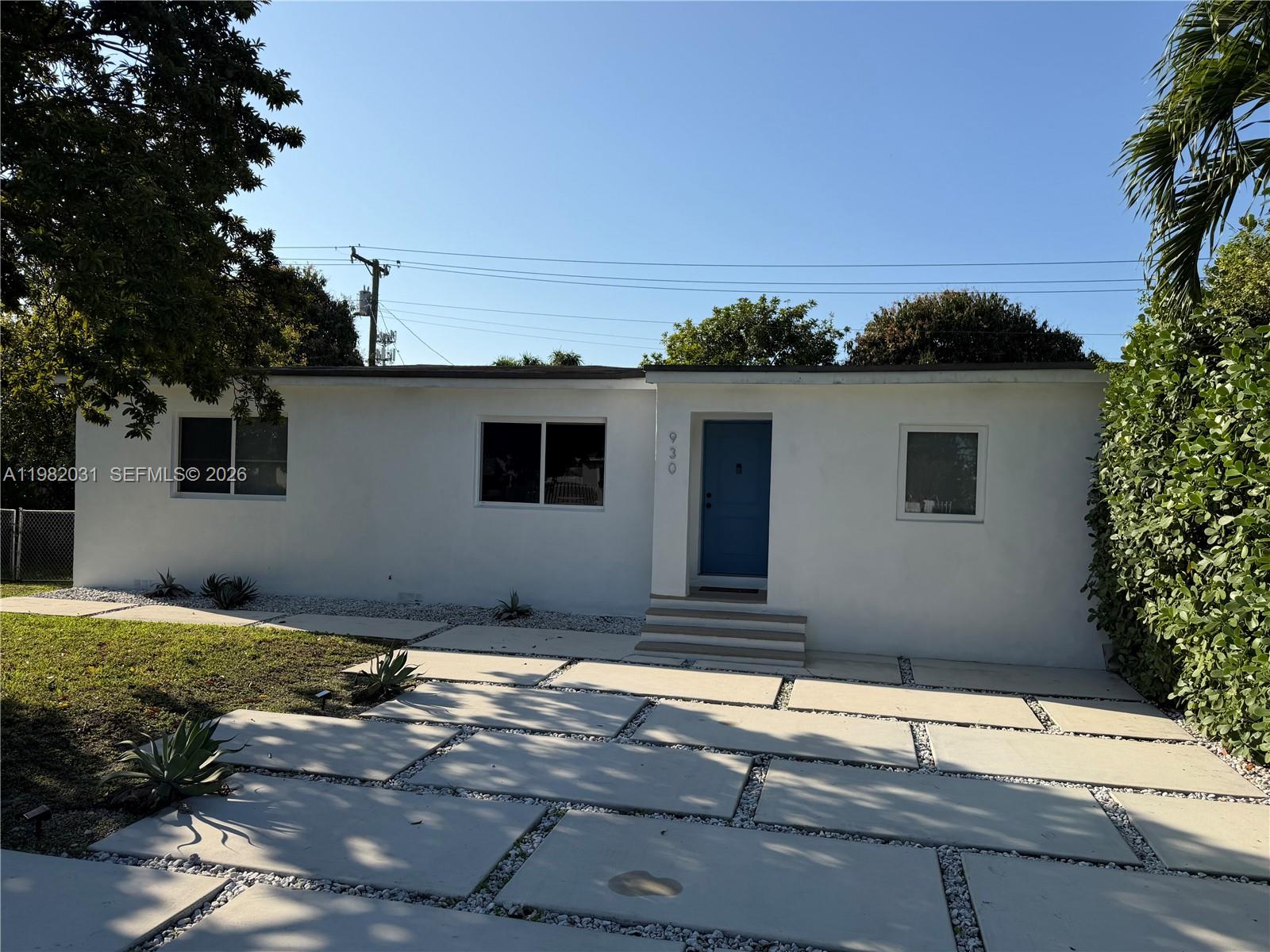 930 NW 145th Ter Miami, FL 33168
