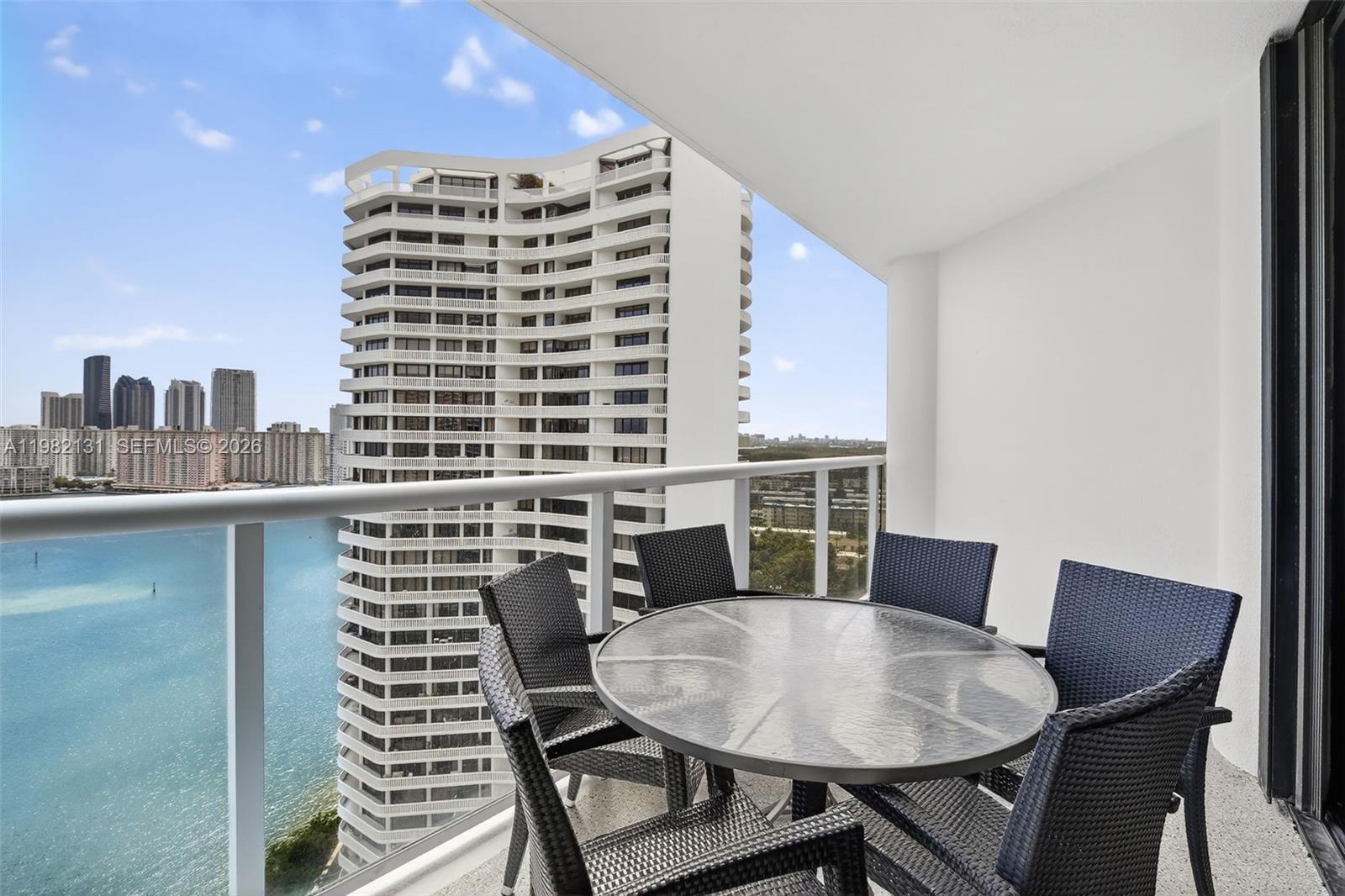 4000 Island Blvd #2301 Aventura, FL 33160