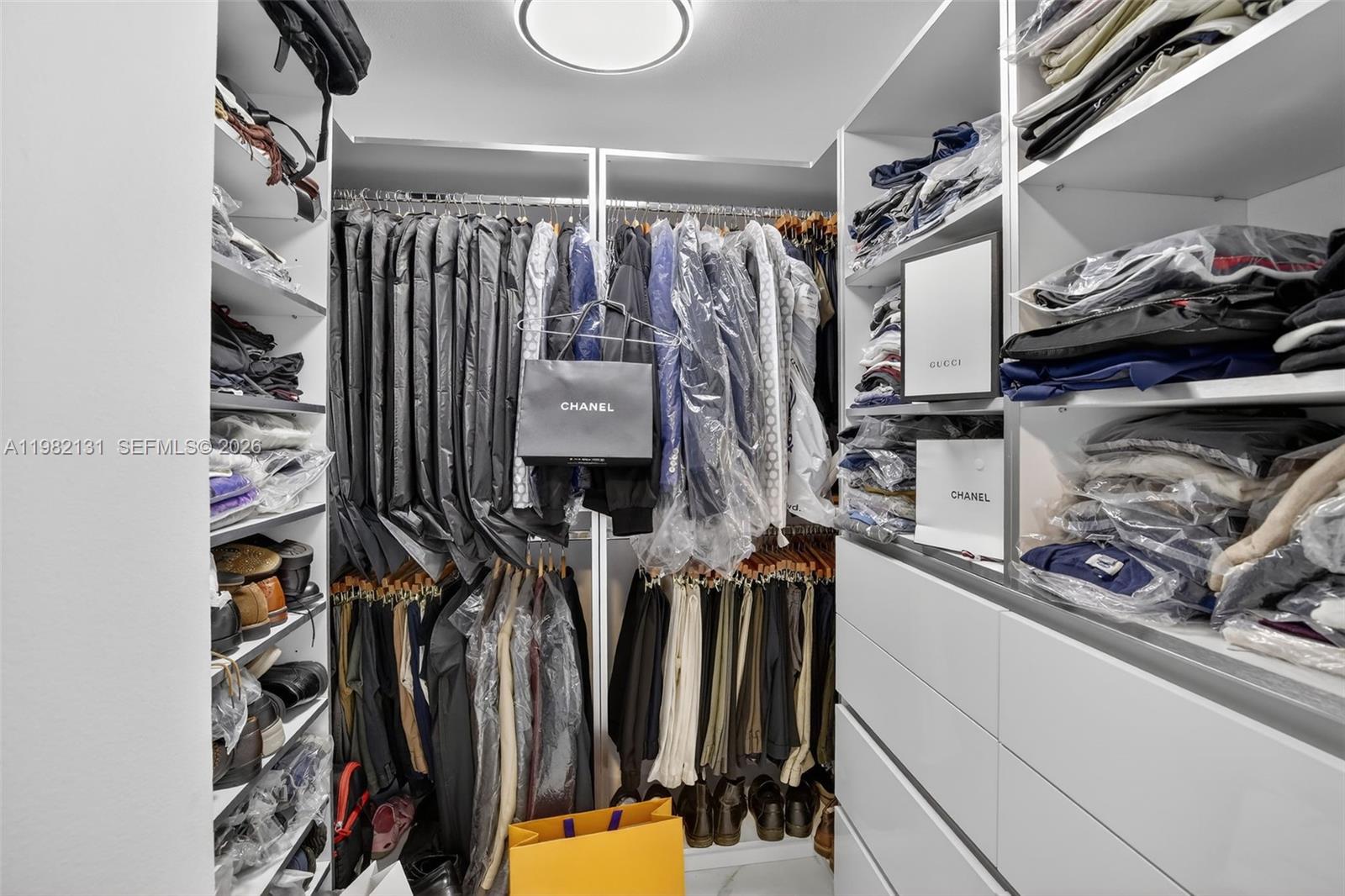 4000 Island Blvd #2301 Aventura, FL 33160