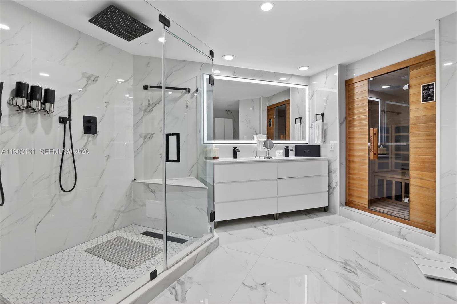 4000 Island Blvd #2301 Aventura, FL 33160