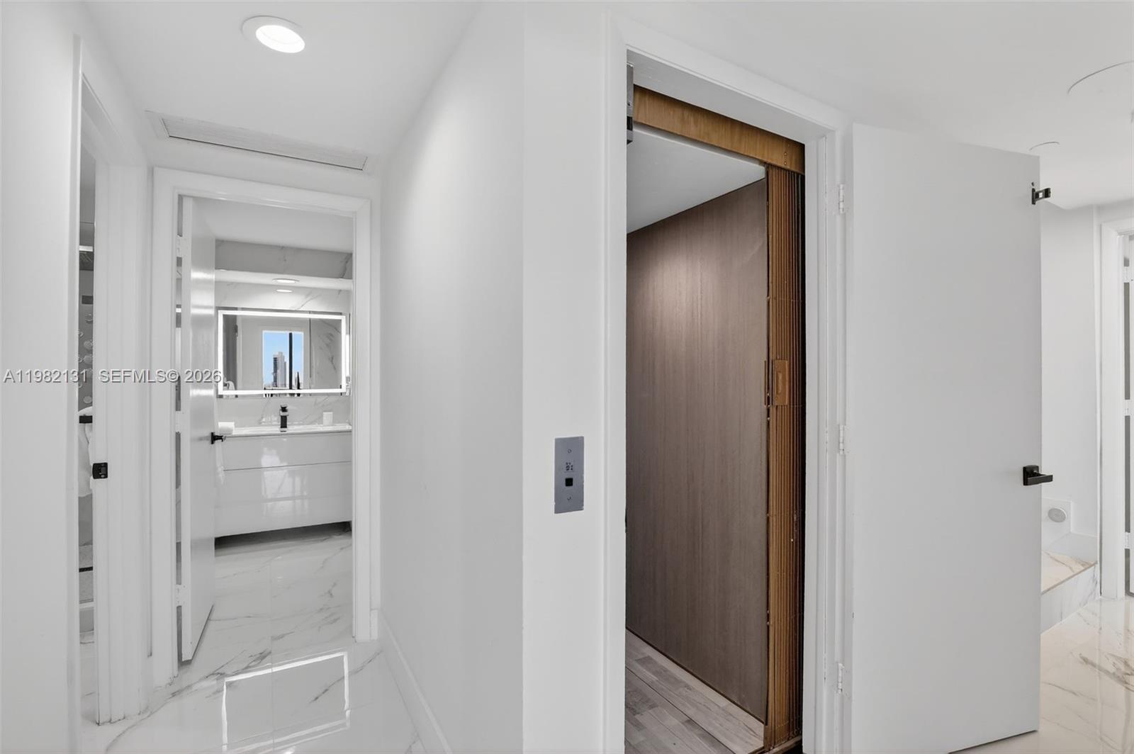 4000 Island Blvd #2301 Aventura, FL 33160