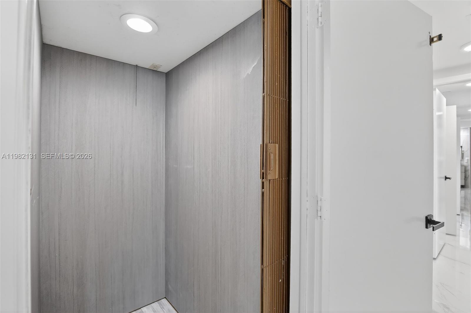 4000 Island Blvd #2301 Aventura, FL 33160