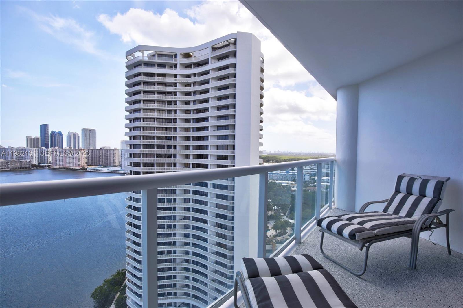 4000 Island Blvd #2301 Aventura, FL 33160