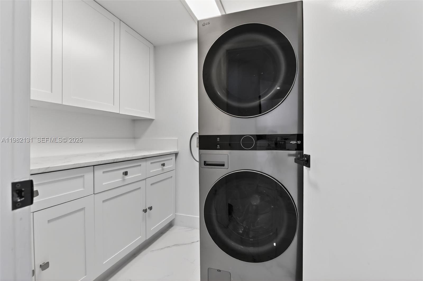 4000 Island Blvd #2301 Aventura, FL 33160