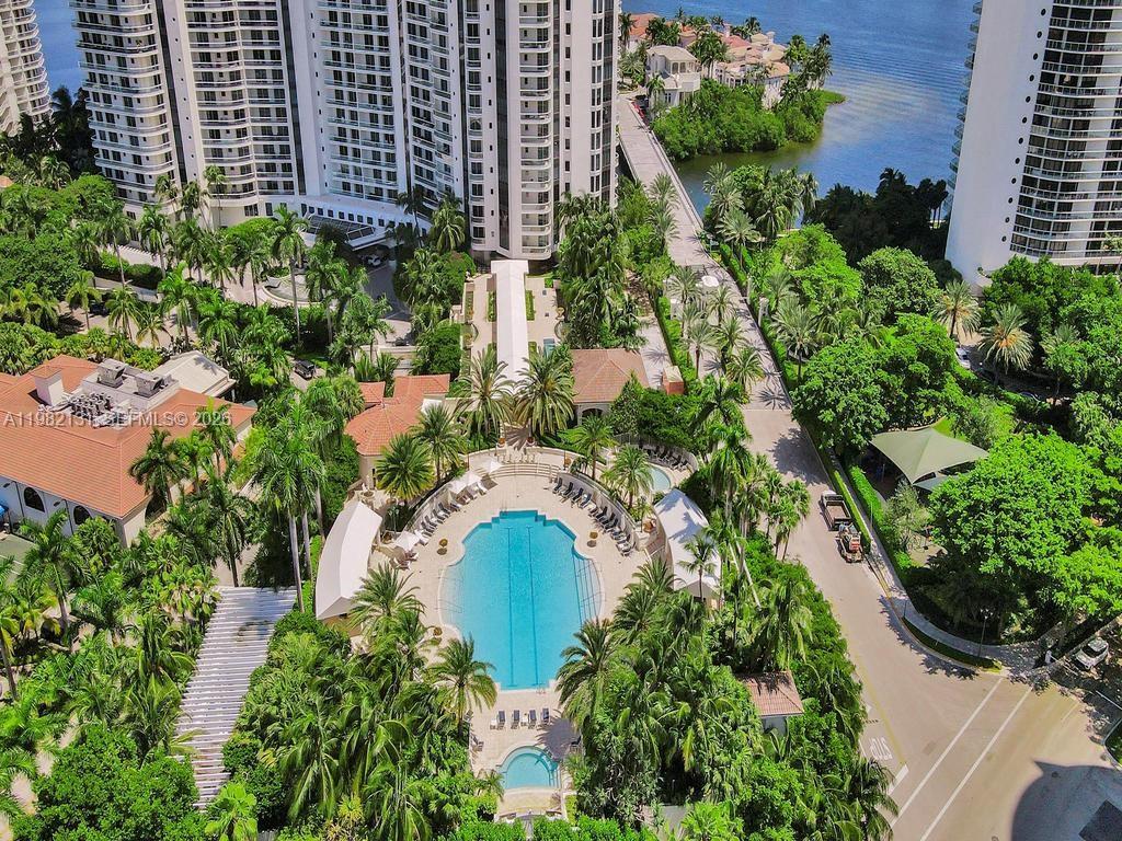 4000 Island Blvd #2301 Aventura, FL 33160