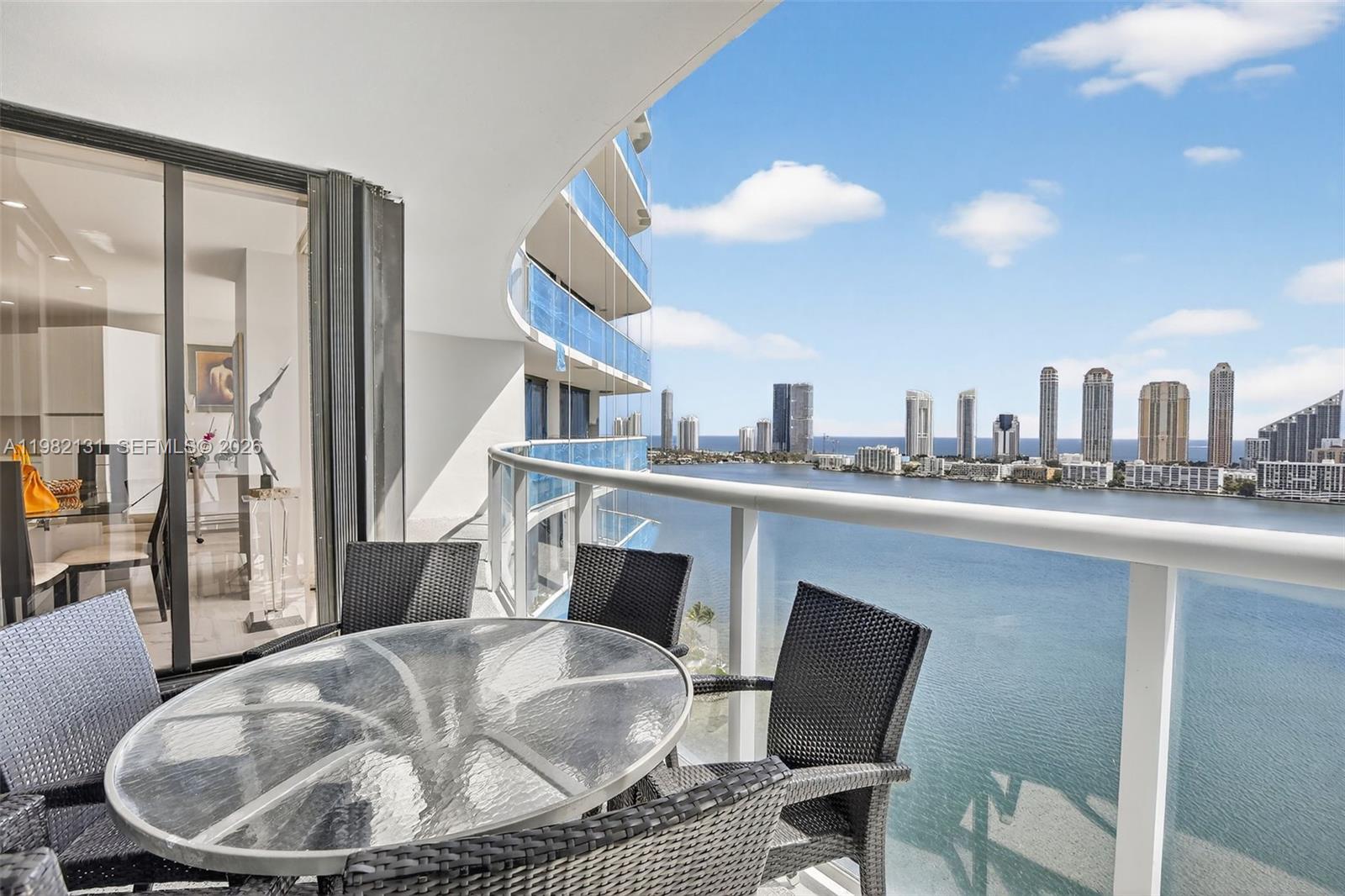 4000 Island Blvd #2301 Aventura, FL 33160