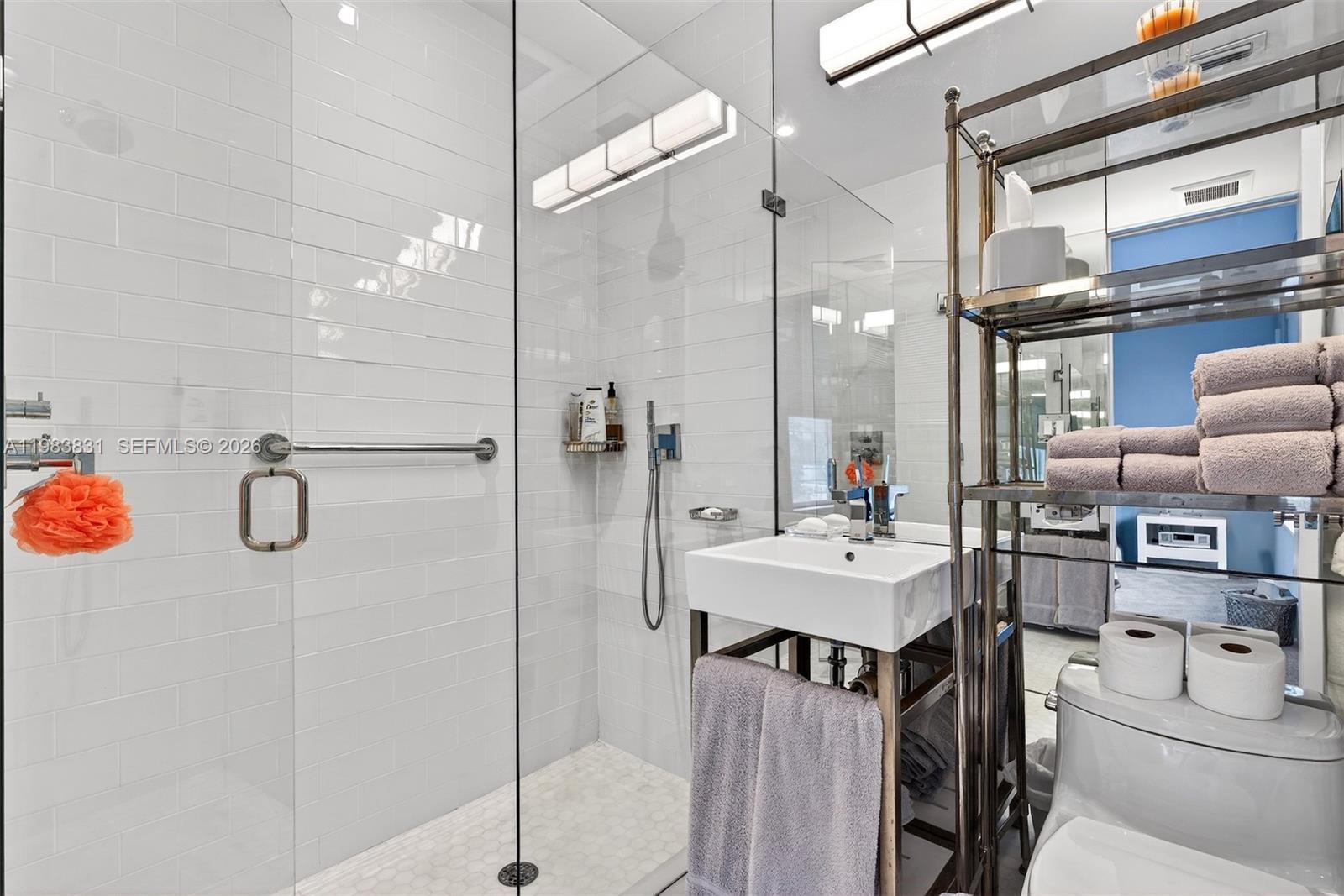 10178 Collins Ave #208 Bal Harbour, FL 33154