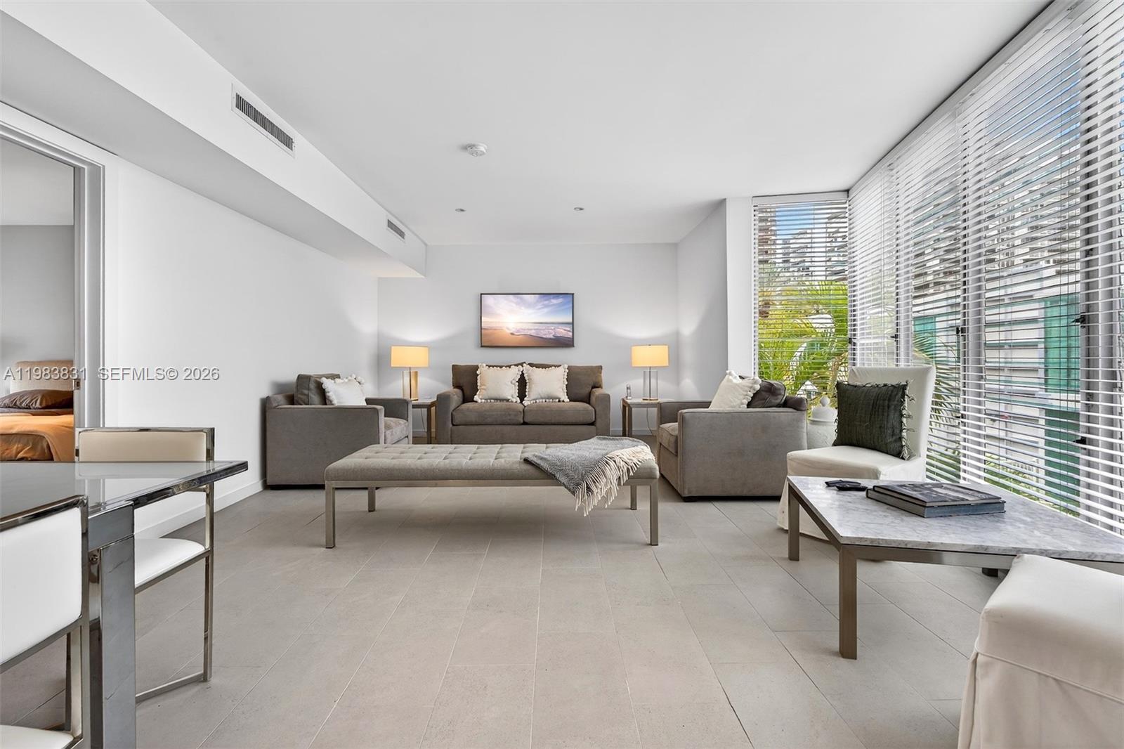 10178 Collins Ave #208 Bal Harbour, FL 33154