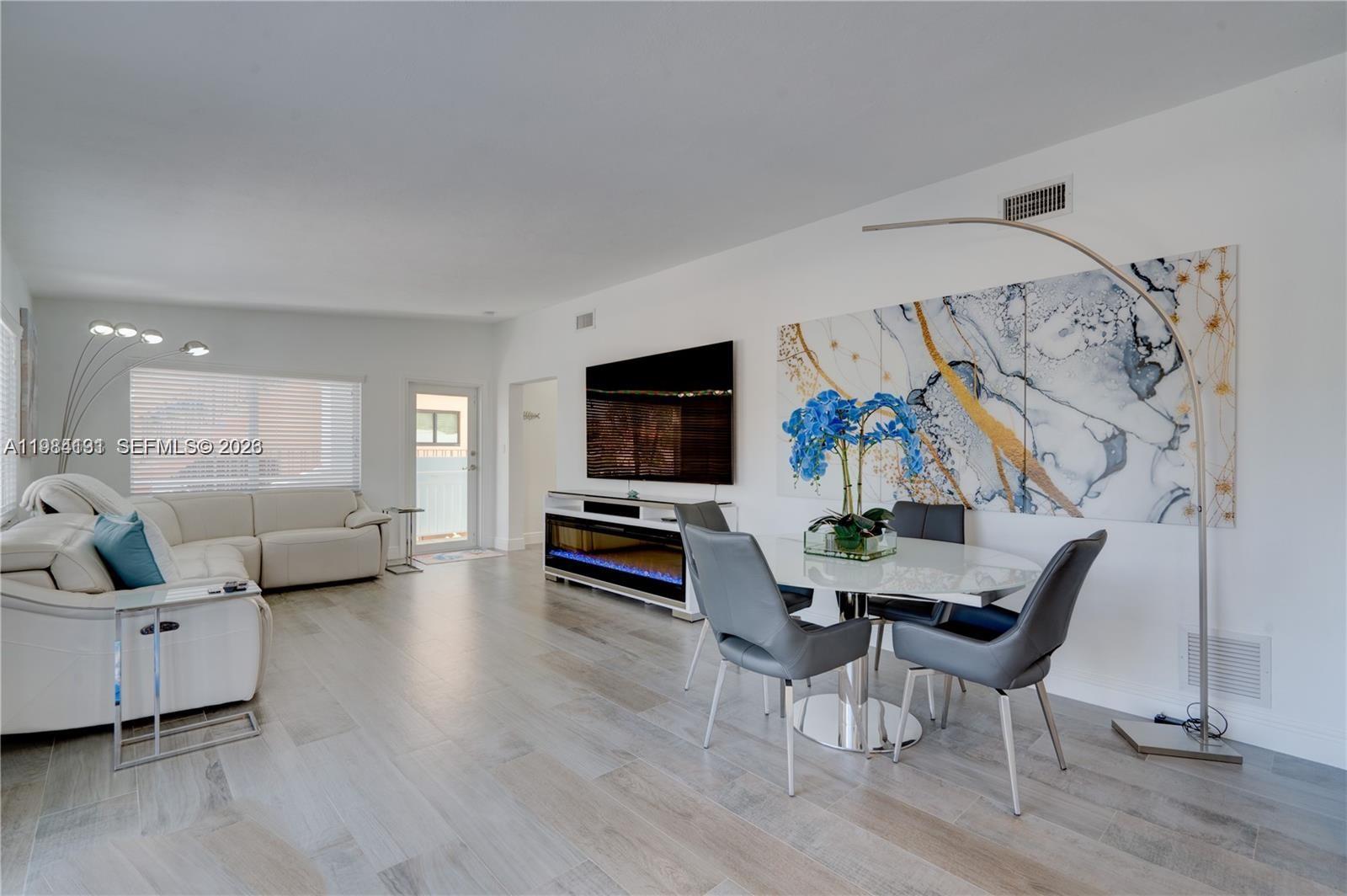 48 S Andros Rd Key Largo, FL 33037