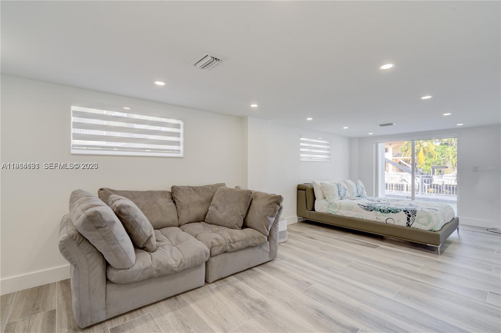 48 S Andros Rd Key Largo, FL 33037