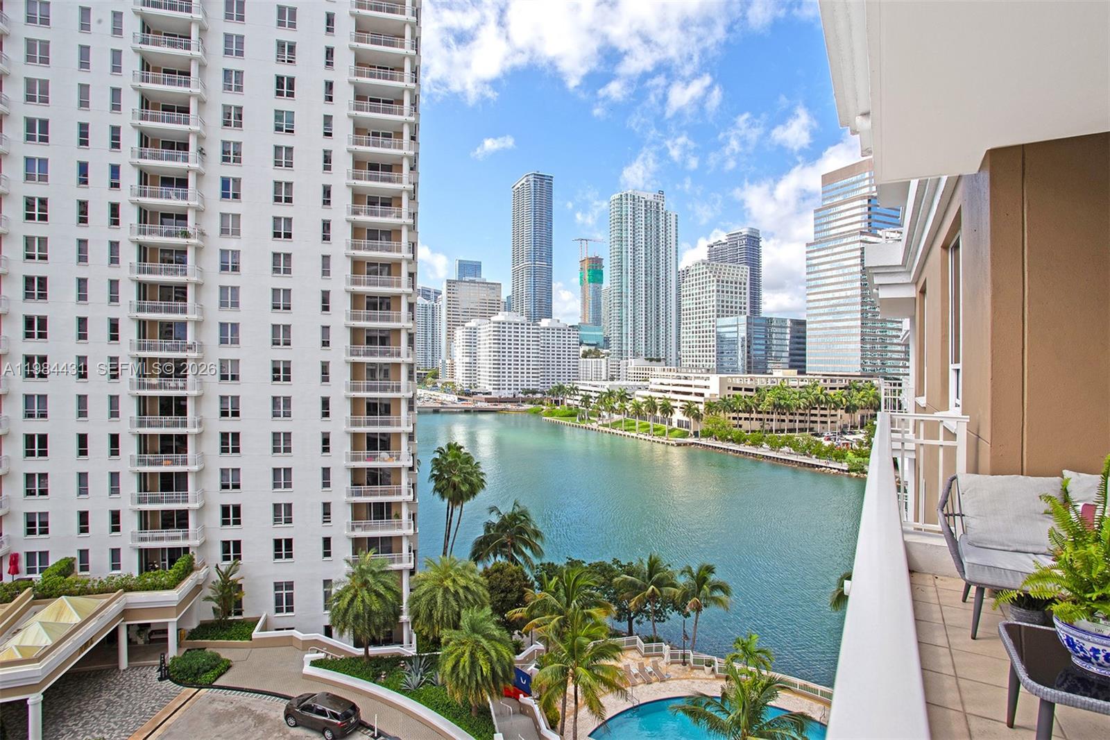 image Courts Brickell Key19