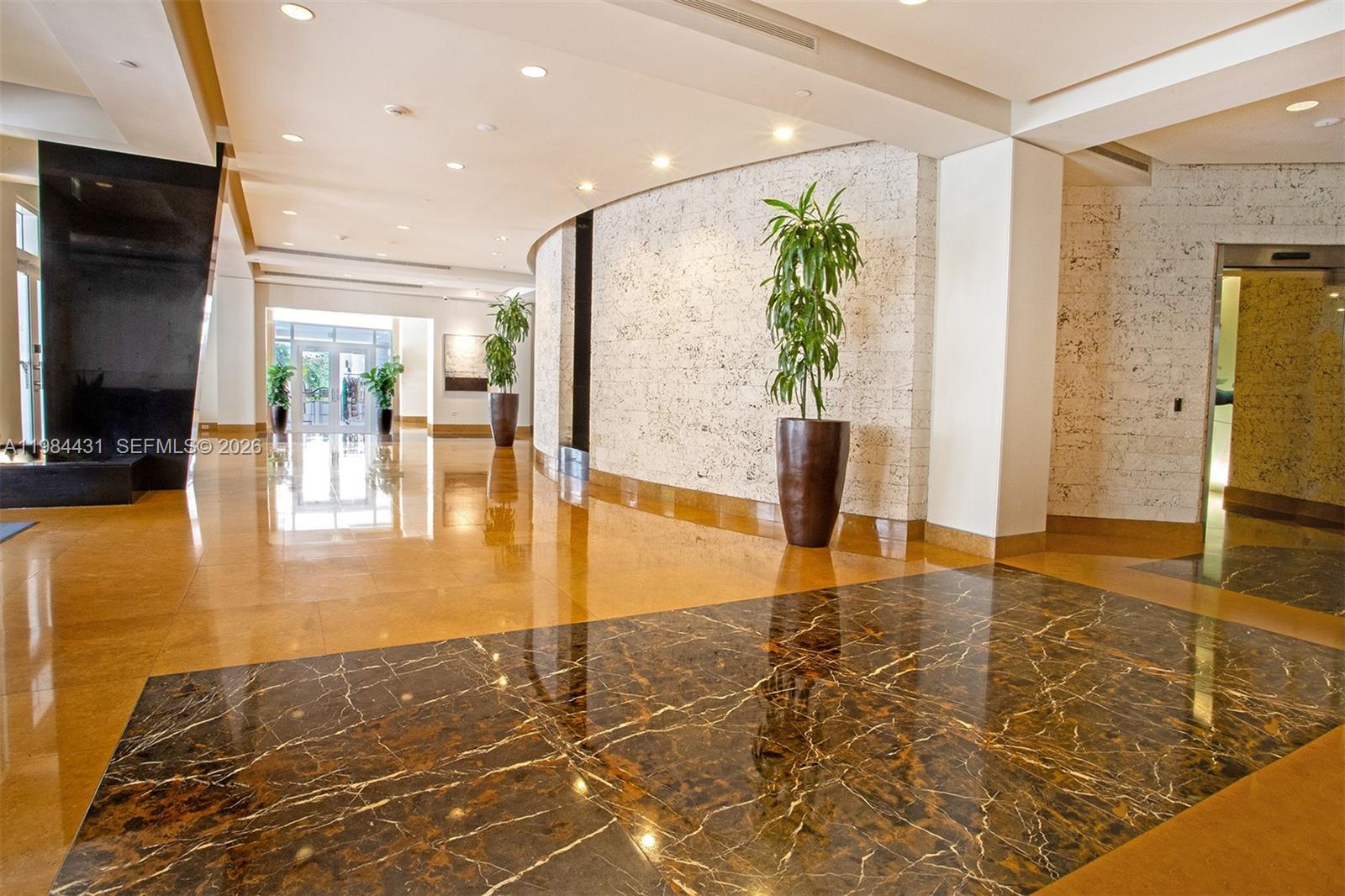 image Courts Brickell Key49