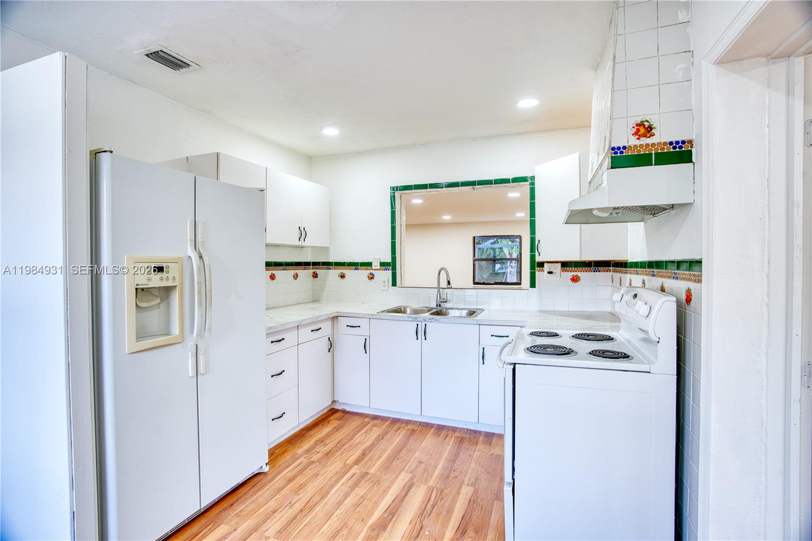 6424 SW 20th St Miramar, FL 33023