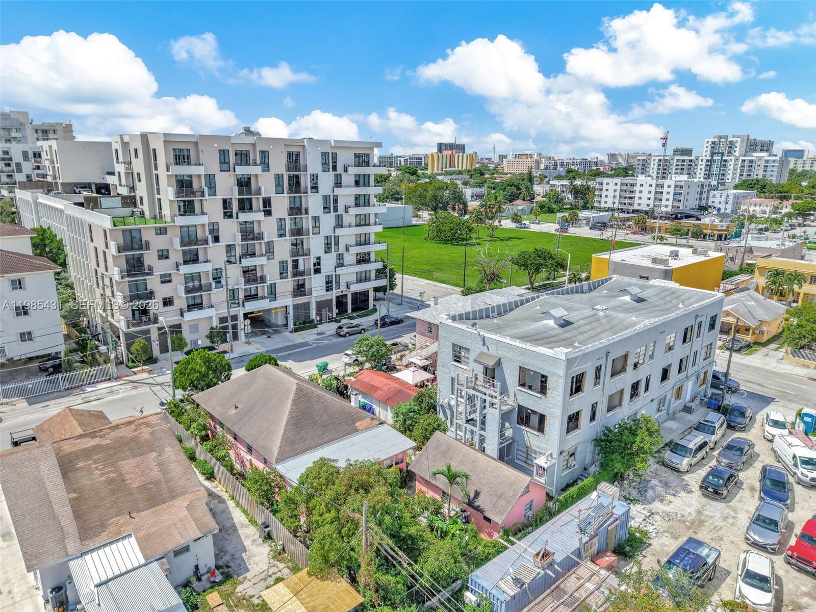 119 SW 7th Ave Miami, FL 33130