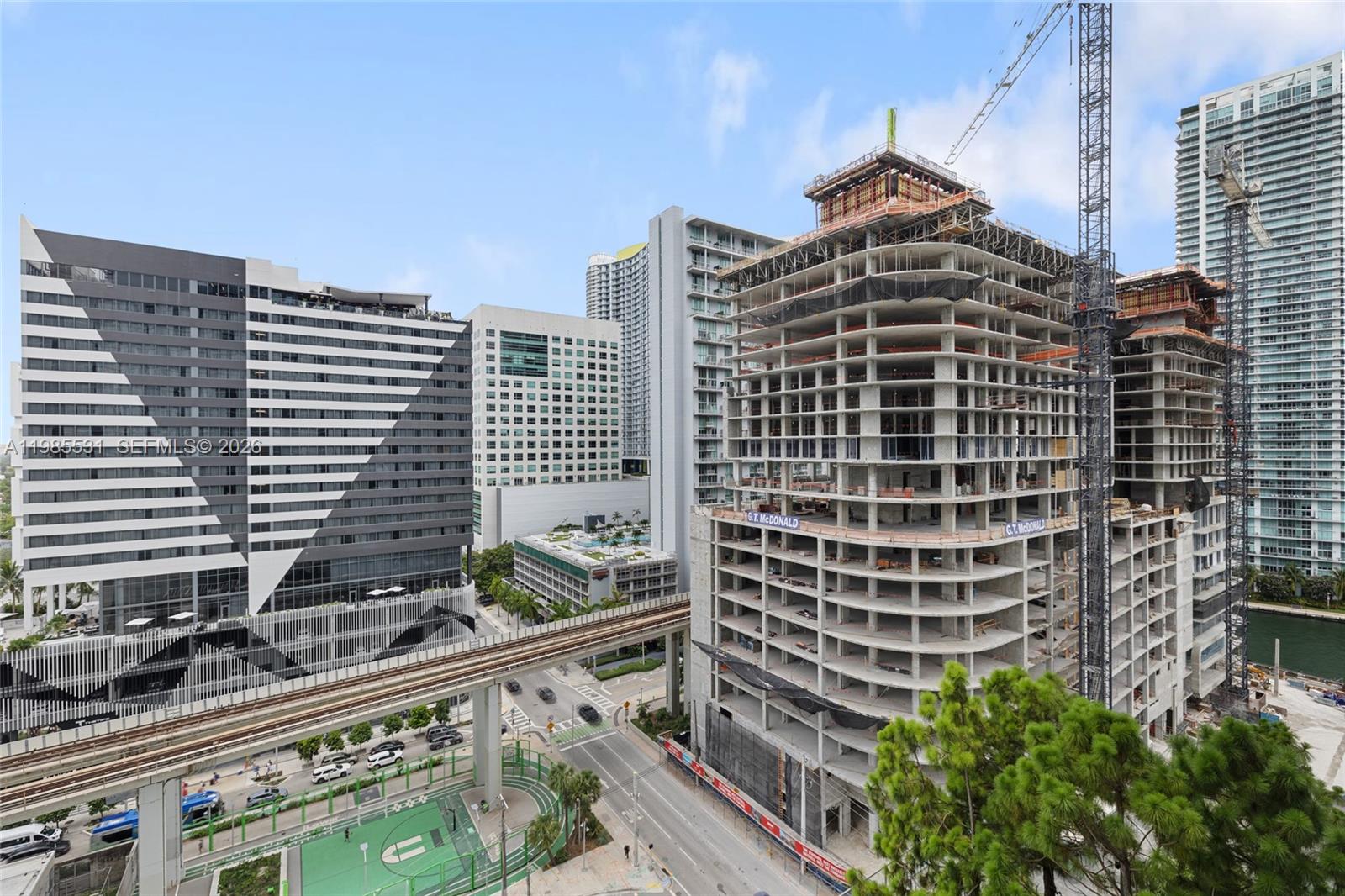 88 SW 7th St #1010 Miami, FL 33130