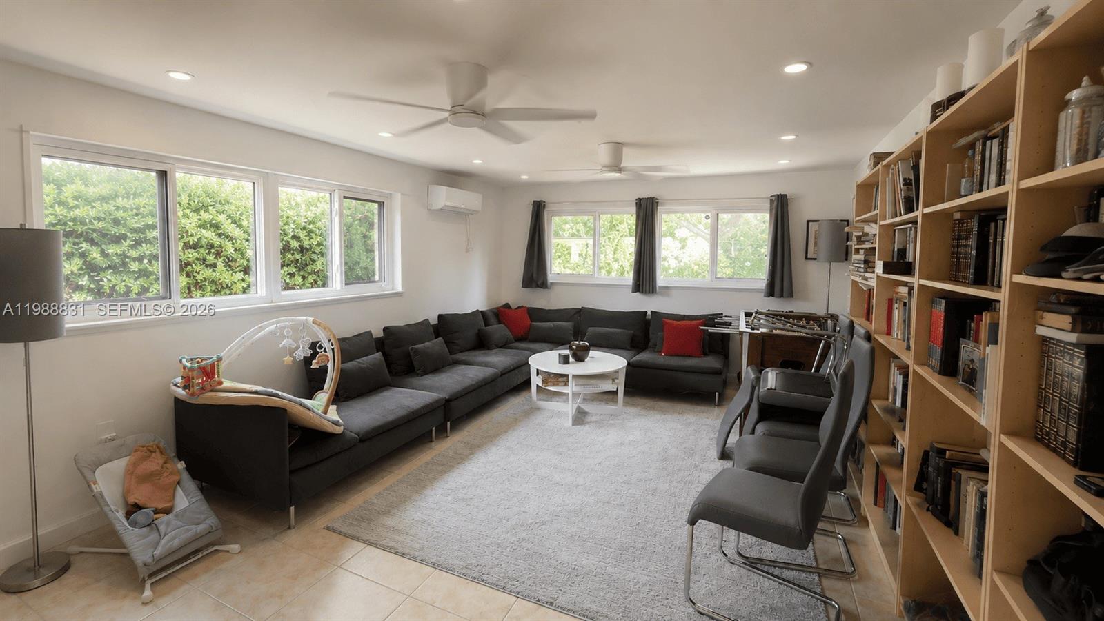 1805 Keystone Blvd North Miami, FL 33181