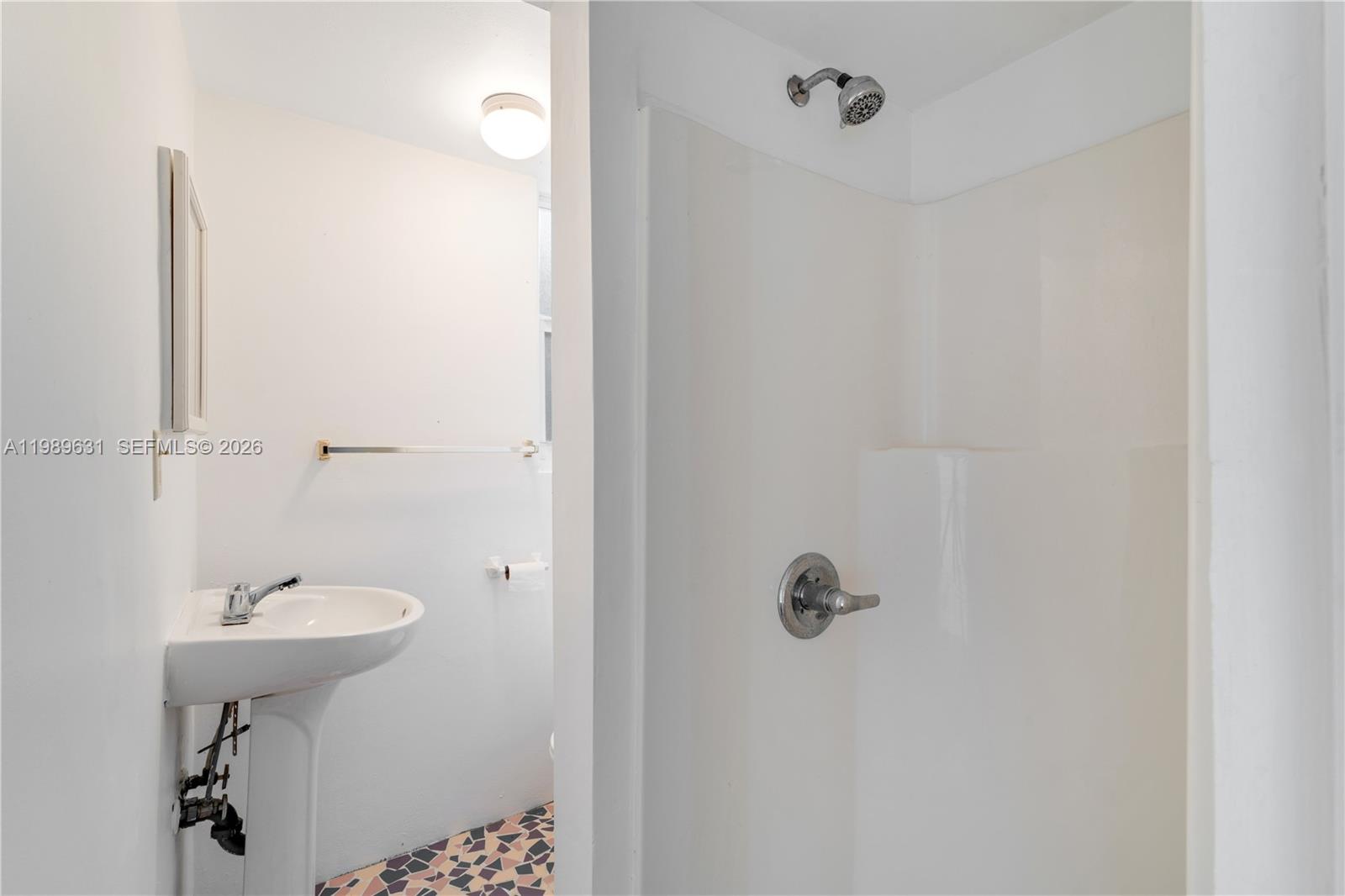 426 Hardee Rd Coral Gables, FL 33146