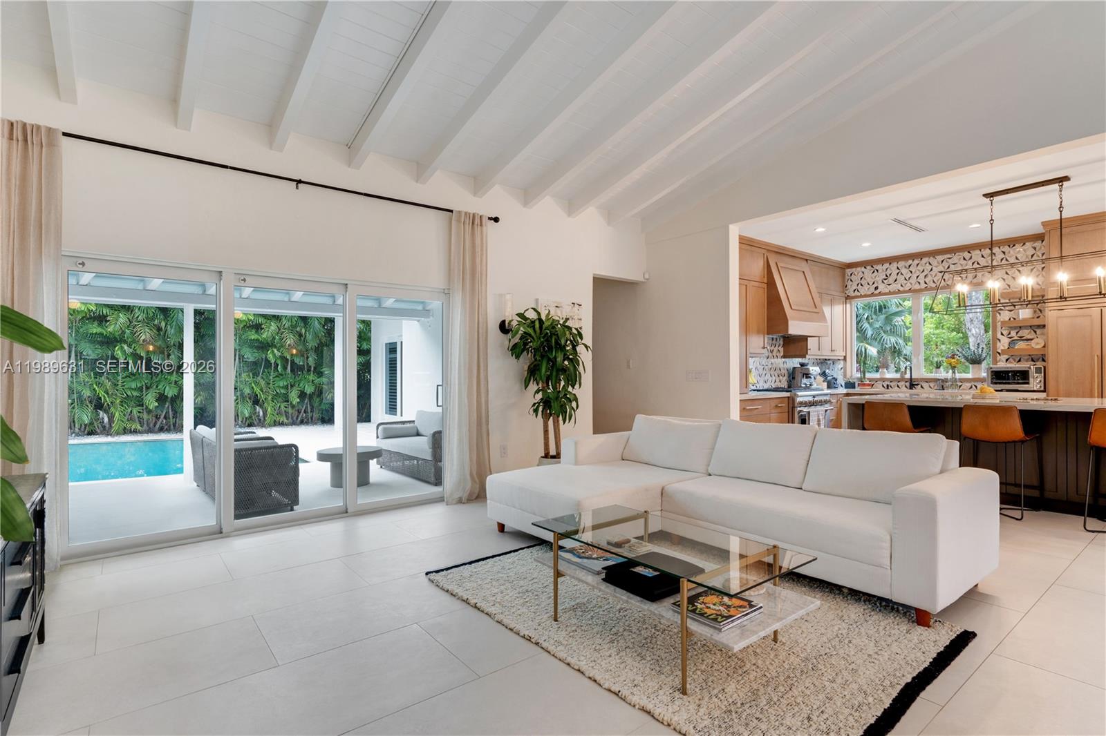 426 Hardee Rd Coral Gables, FL 33146
