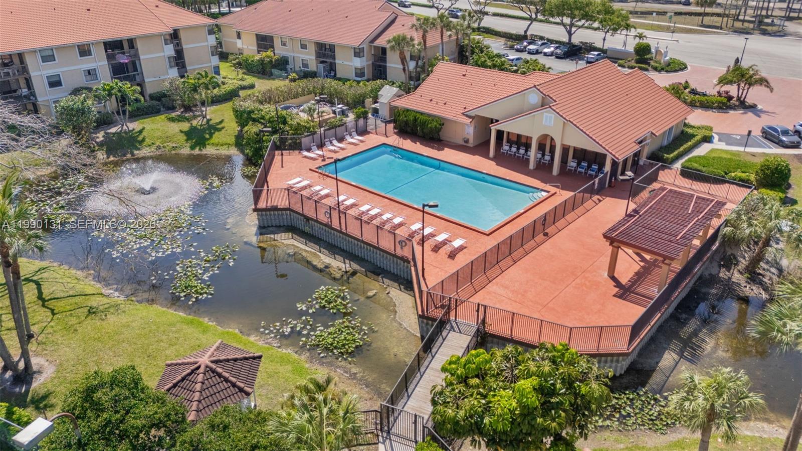 5761 Riverside Dr #304B4 Coral Springs, FL 33067