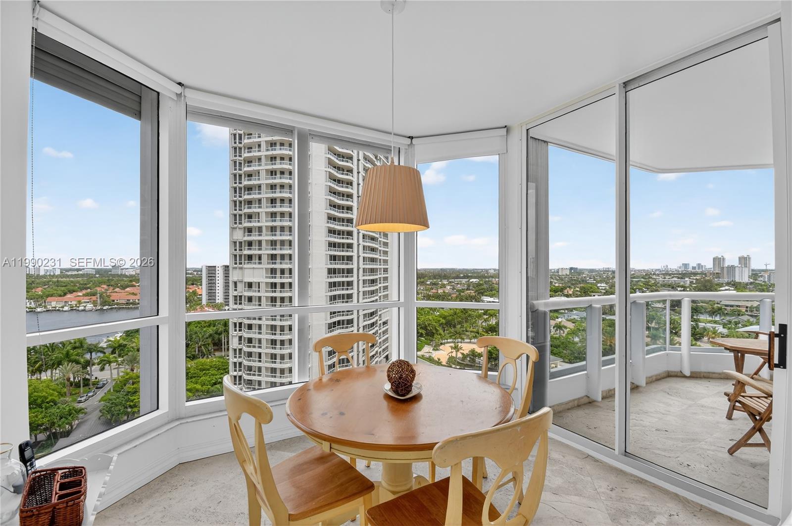 21150 Point Pl #1505 Aventura, FL 33180