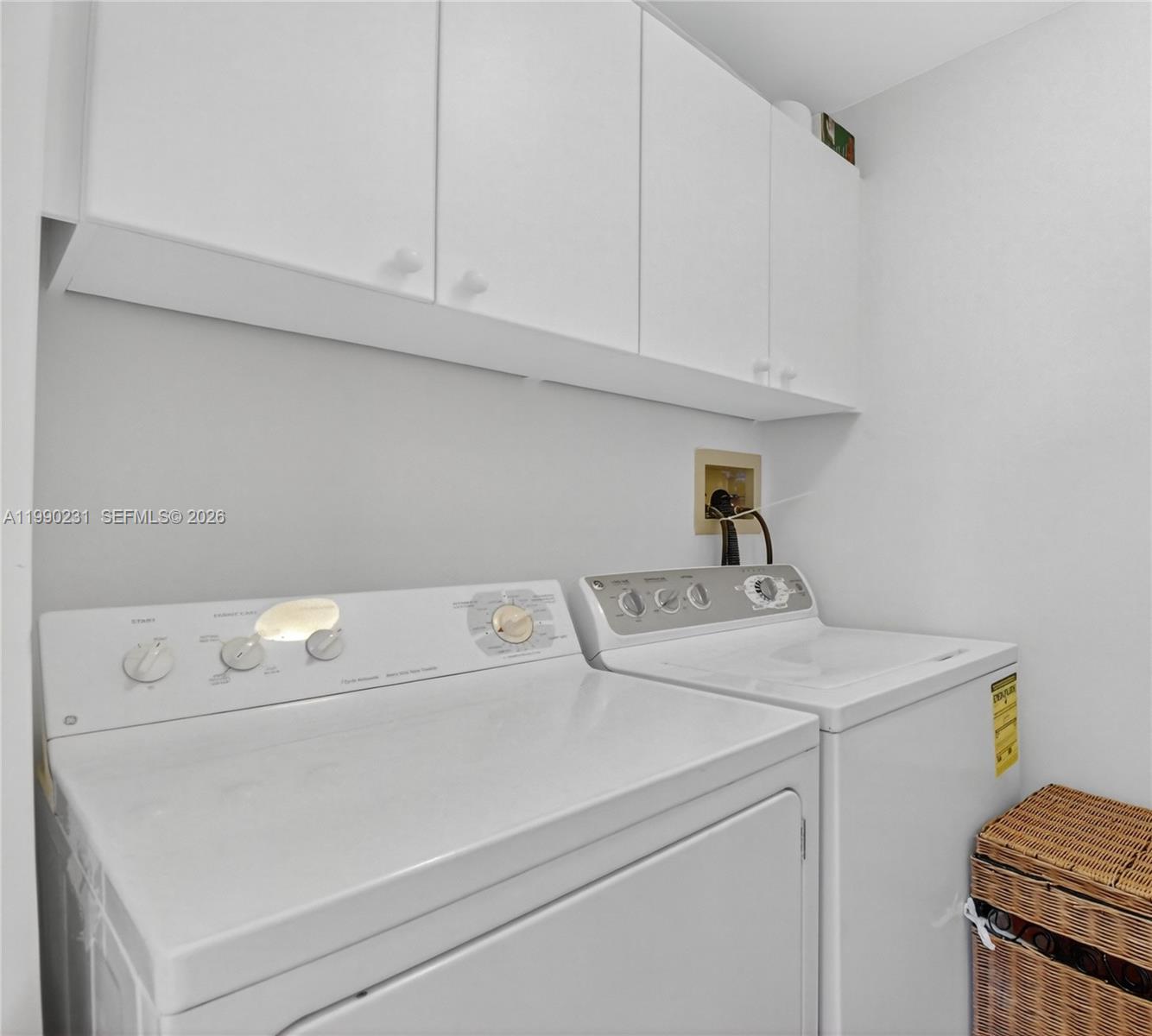 21150 Point Pl #1505 Aventura, FL 33180