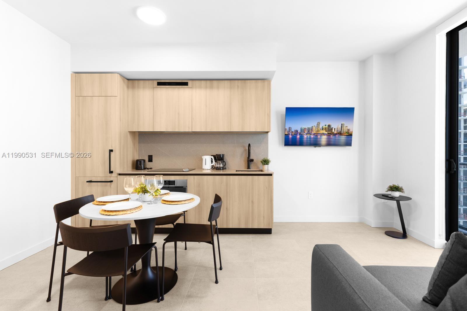 image 501 FIRST Residences18