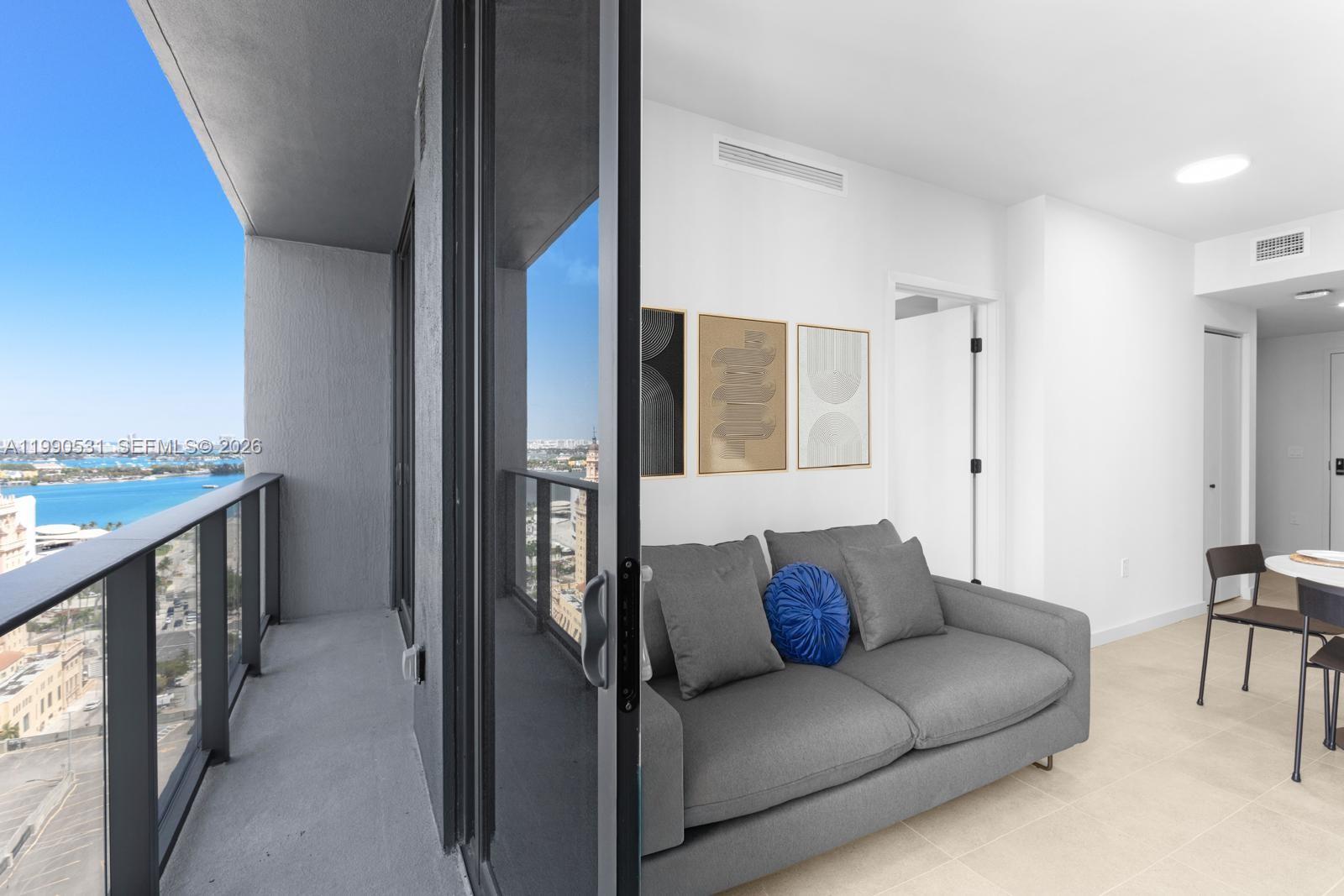 image 501 FIRST Residences19