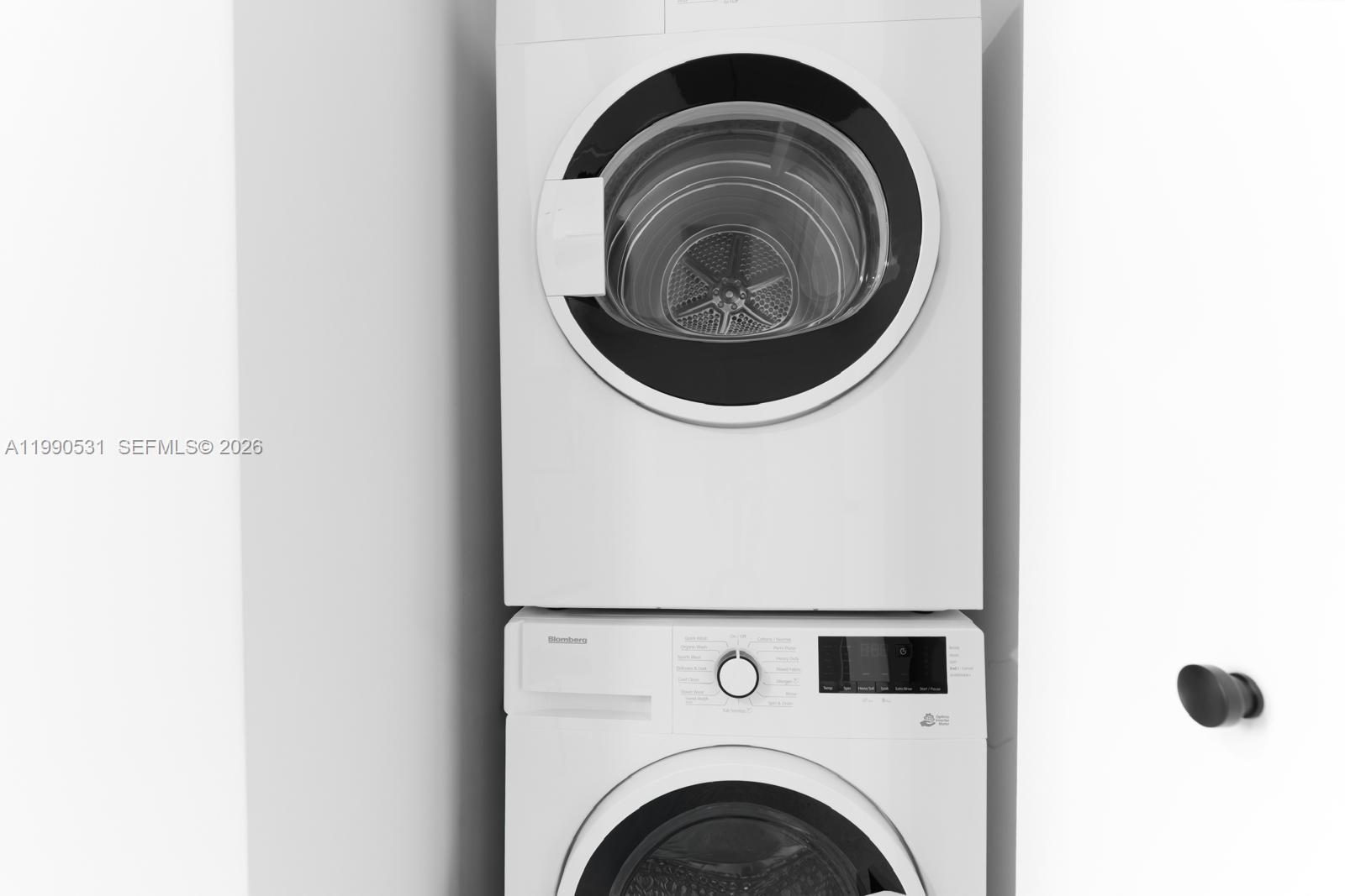 image 501 FIRST Residences24