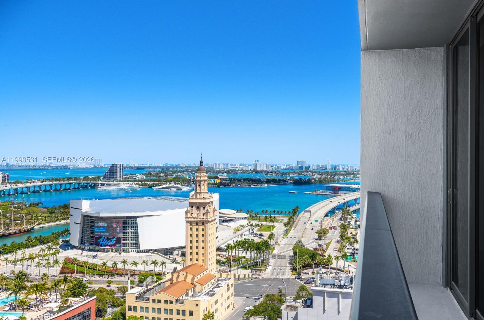 image 501 FIRST Residences26