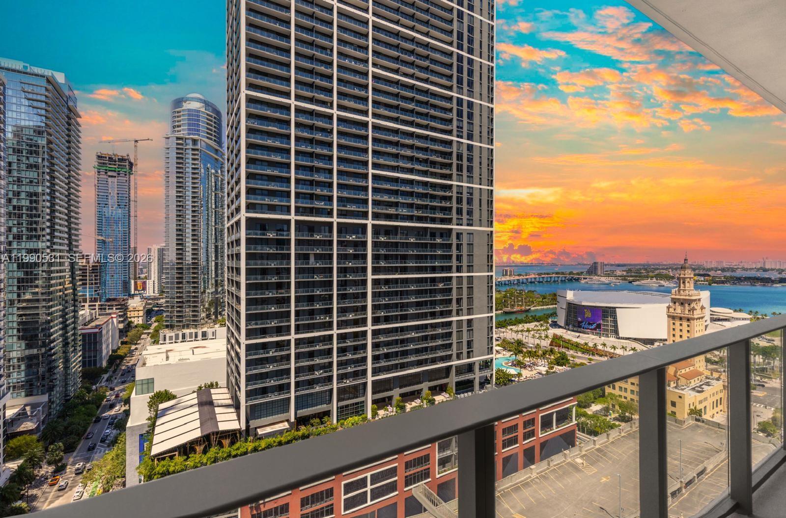 image 501 FIRST Residences28