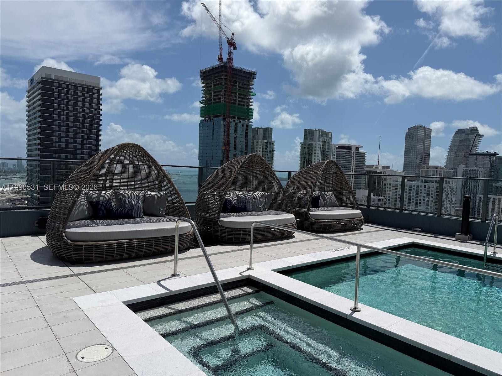 image 501 FIRST Residences32