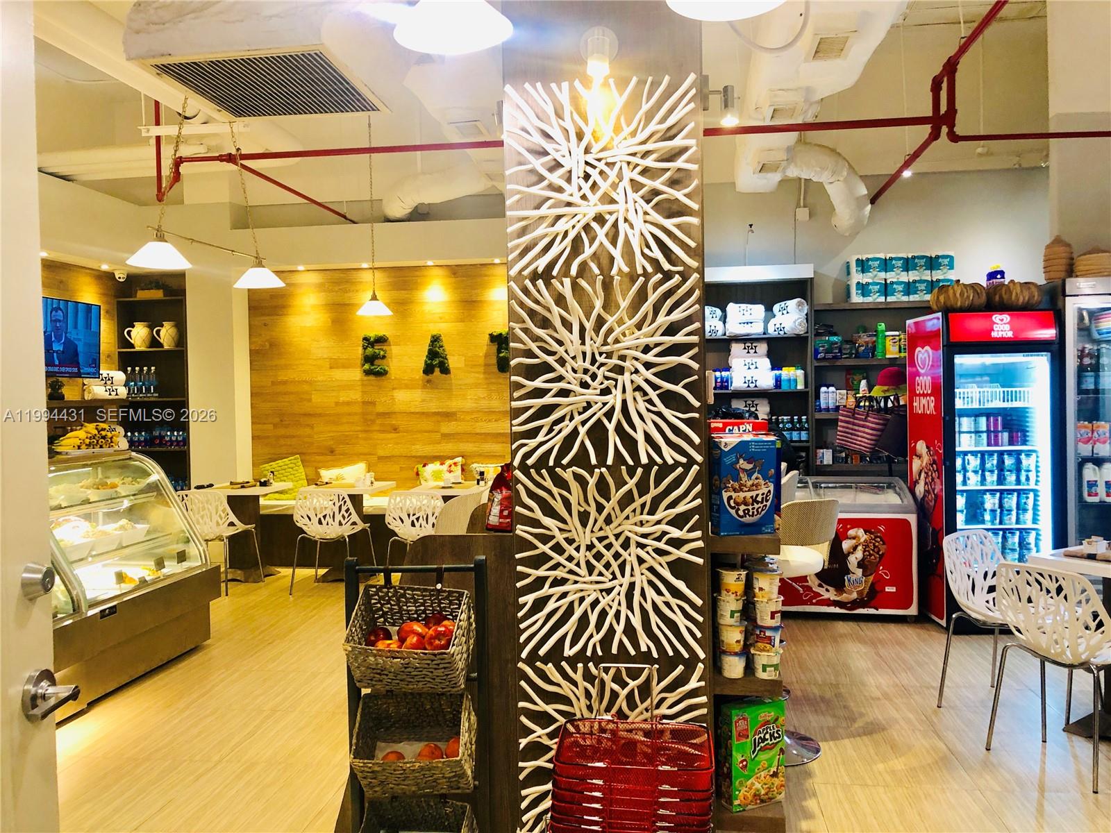 image Harbour House22