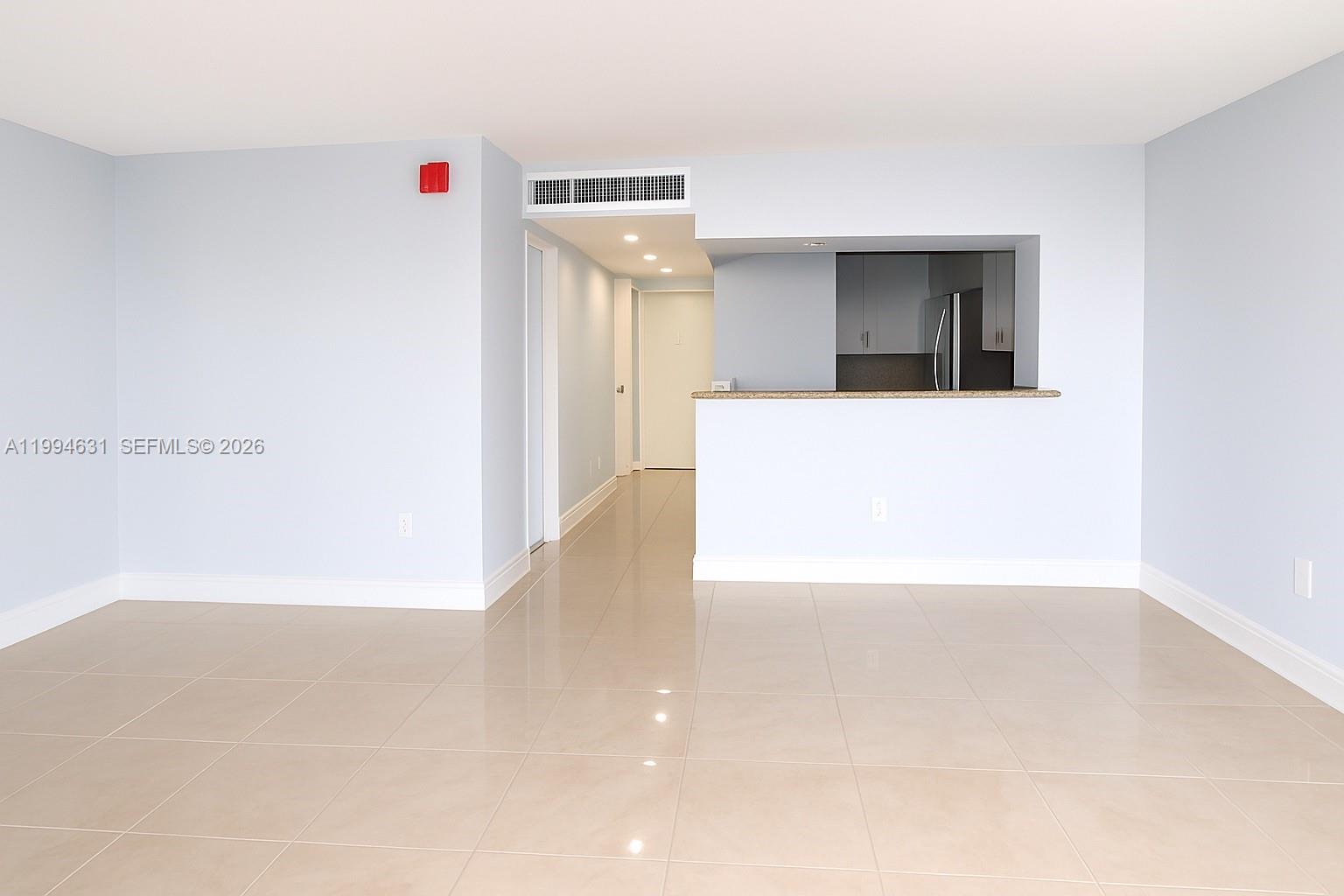 1865 79th St Cswy #15F North Bay Village, FL 33141