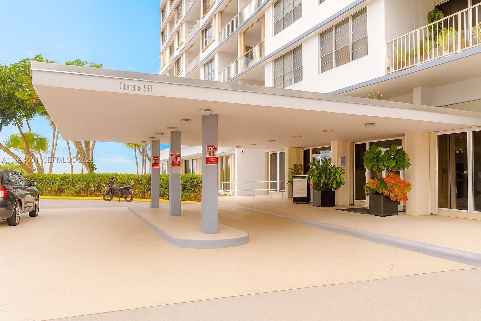 1865 79th St Cswy #15F North Bay Village, FL 33141