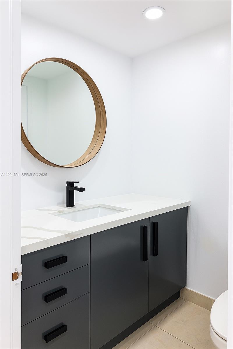 1865 79th St Cswy #15F North Bay Village, FL 33141