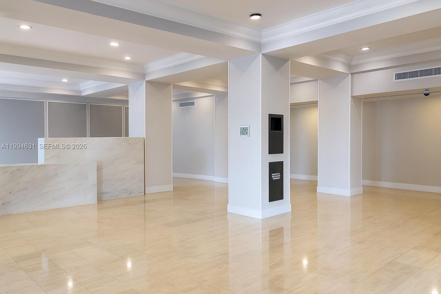 1865 79th St Cswy #15F North Bay Village, FL 33141