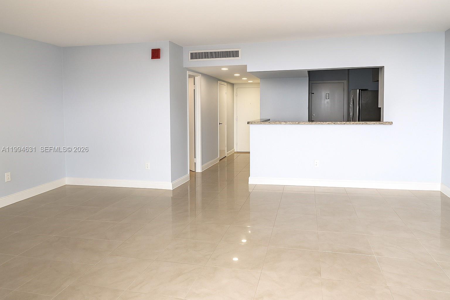 1865 79th St Cswy #15F North Bay Village, FL 33141