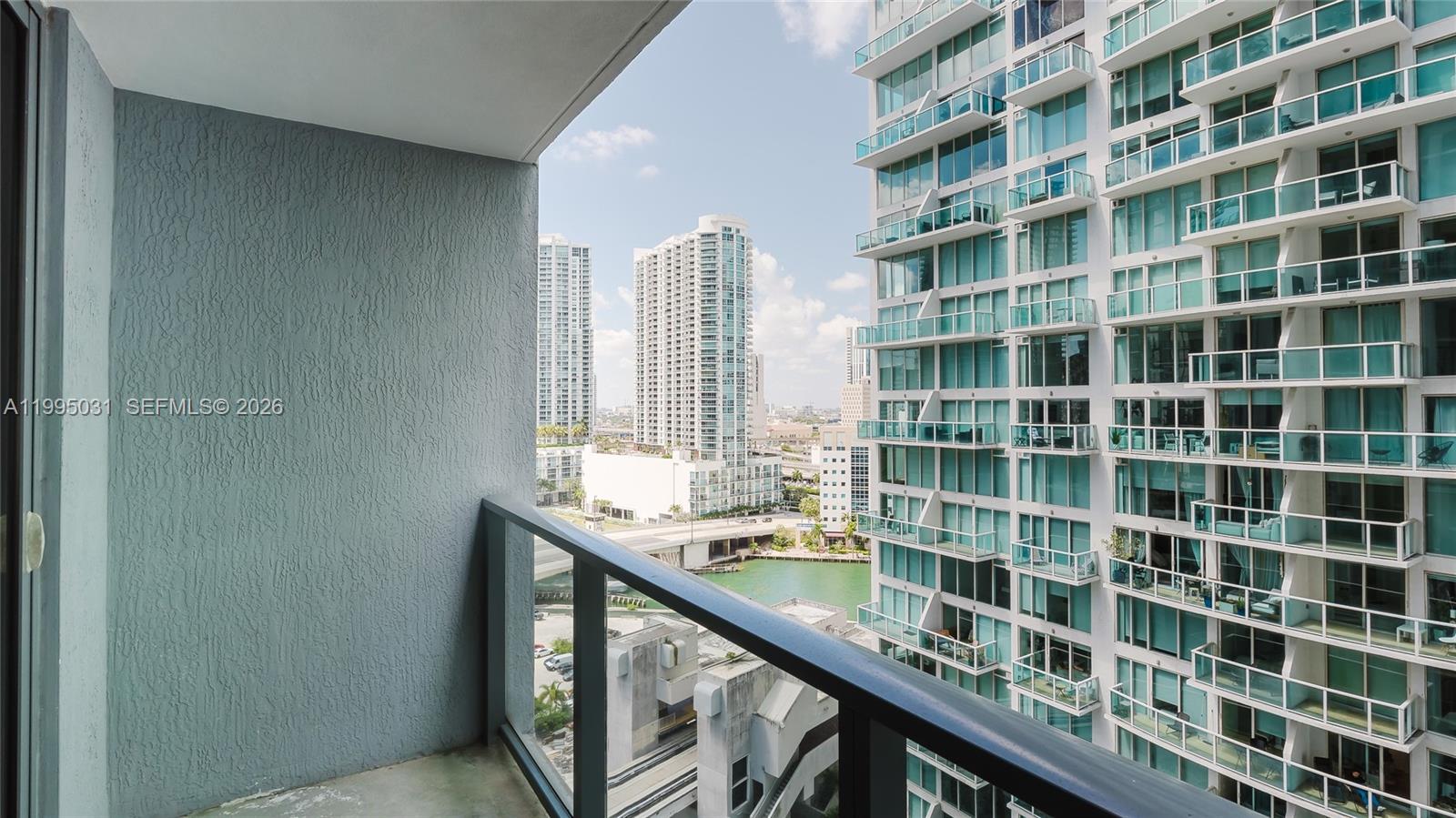 image MyBrickell12