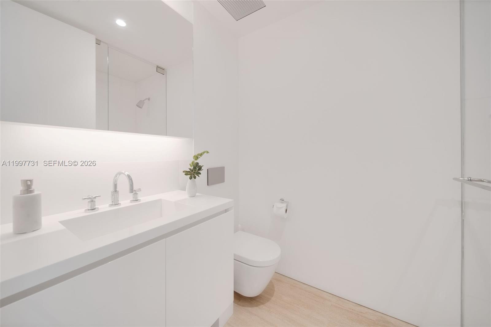 9001 Collins Ave #S-605 Surfside, FL 33154