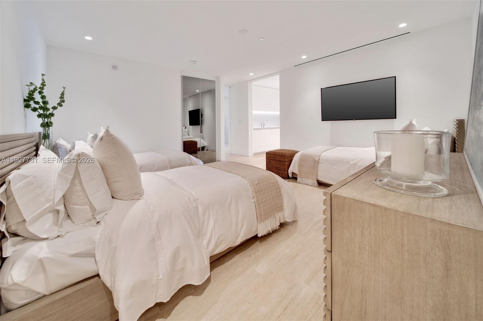 9001 Collins Ave #S-605 Surfside, FL 33154