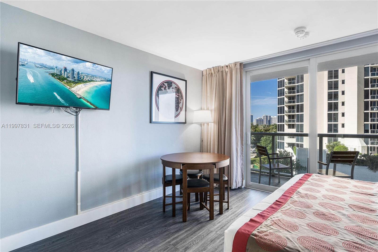 19201 Collins Ave #324 Sunny Isles Beach, FL 33160