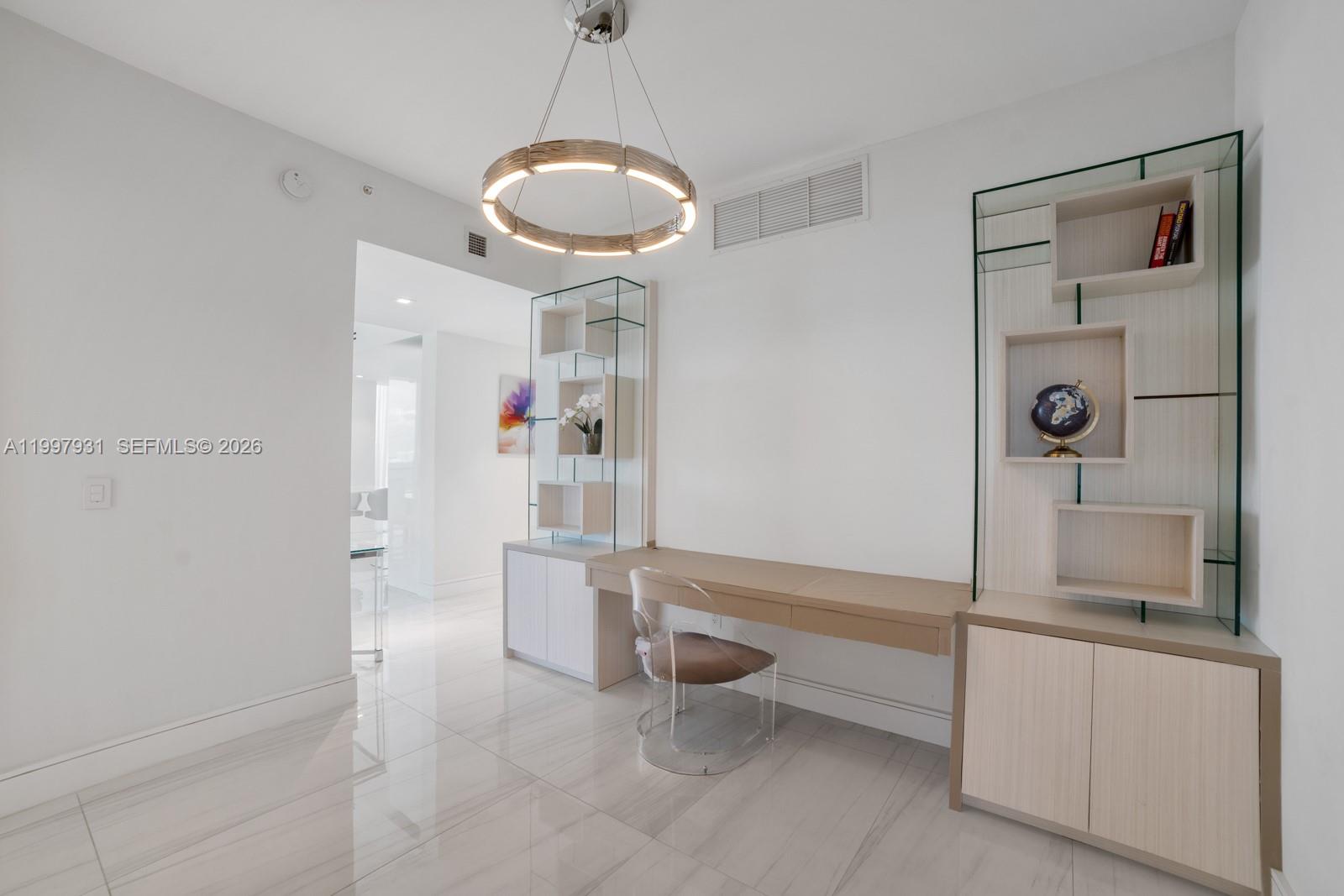 10203 Collins Ave #2501 Bal Harbour, FL 33154