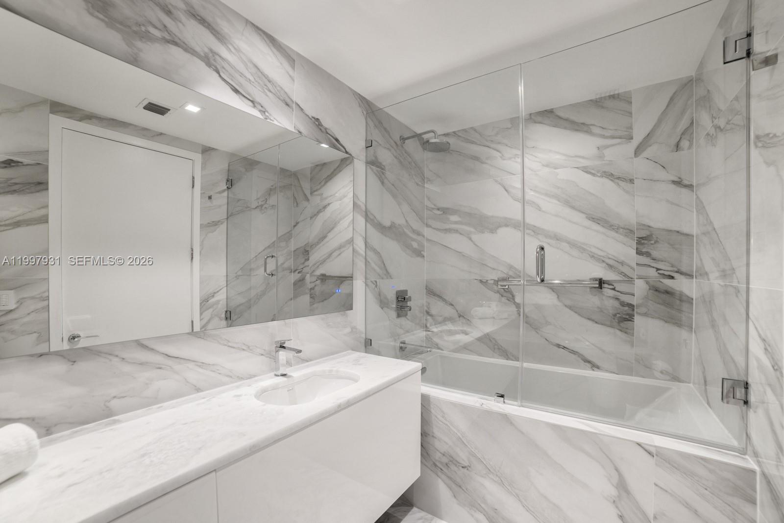 10203 Collins Ave #2501 Bal Harbour, FL 33154