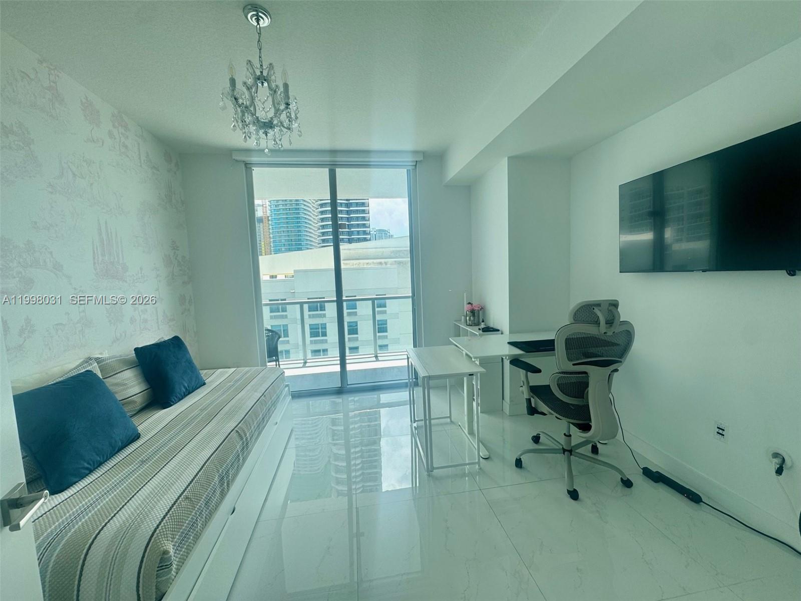 image Axis on Brickell South21