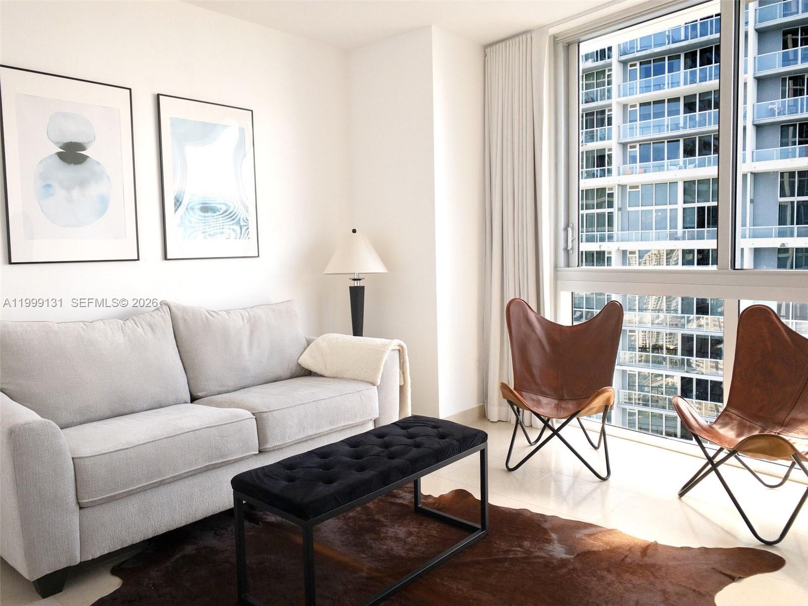 image Icon Brickell I14