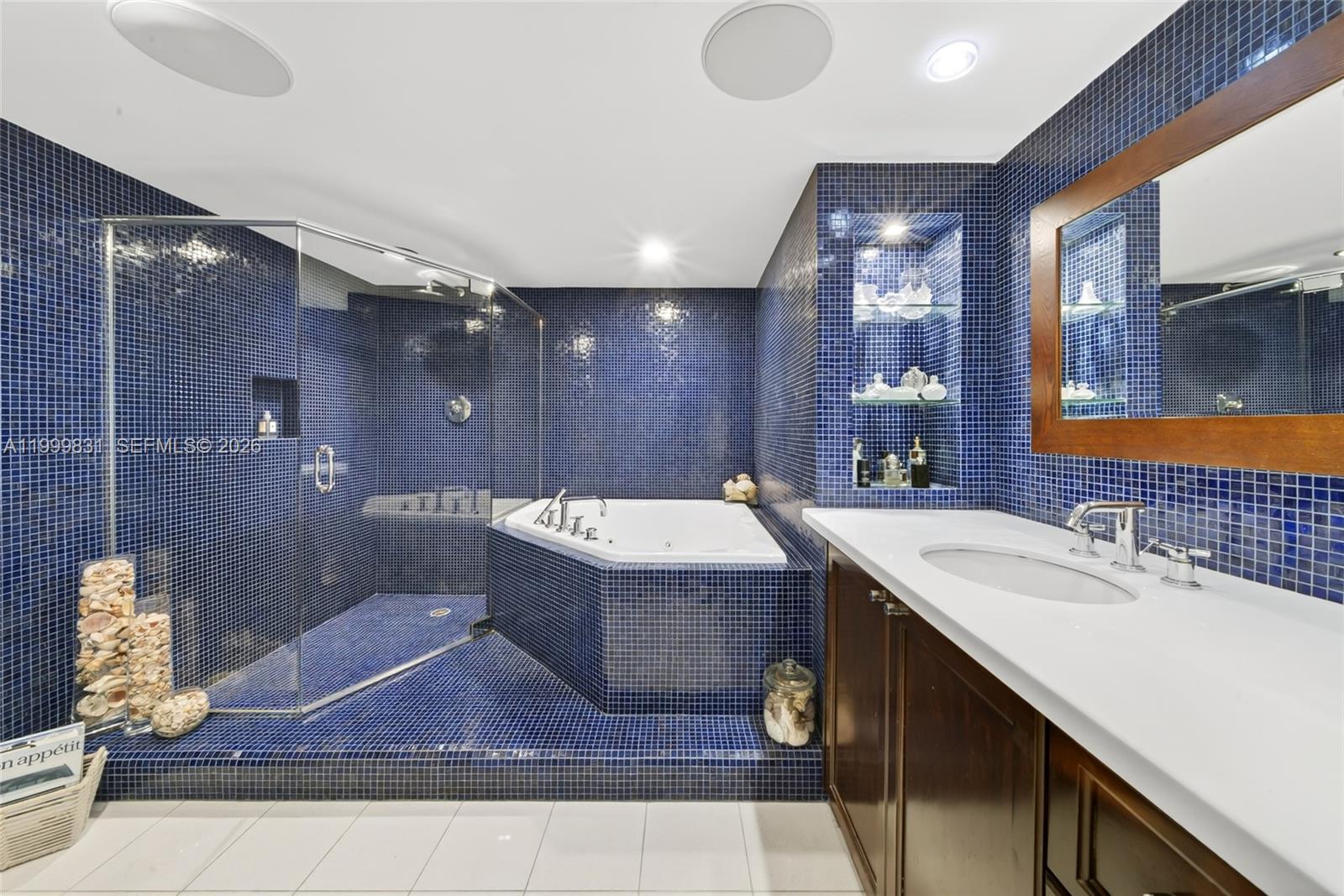 9 Island Ave #1906 Miami Beach, FL 33139