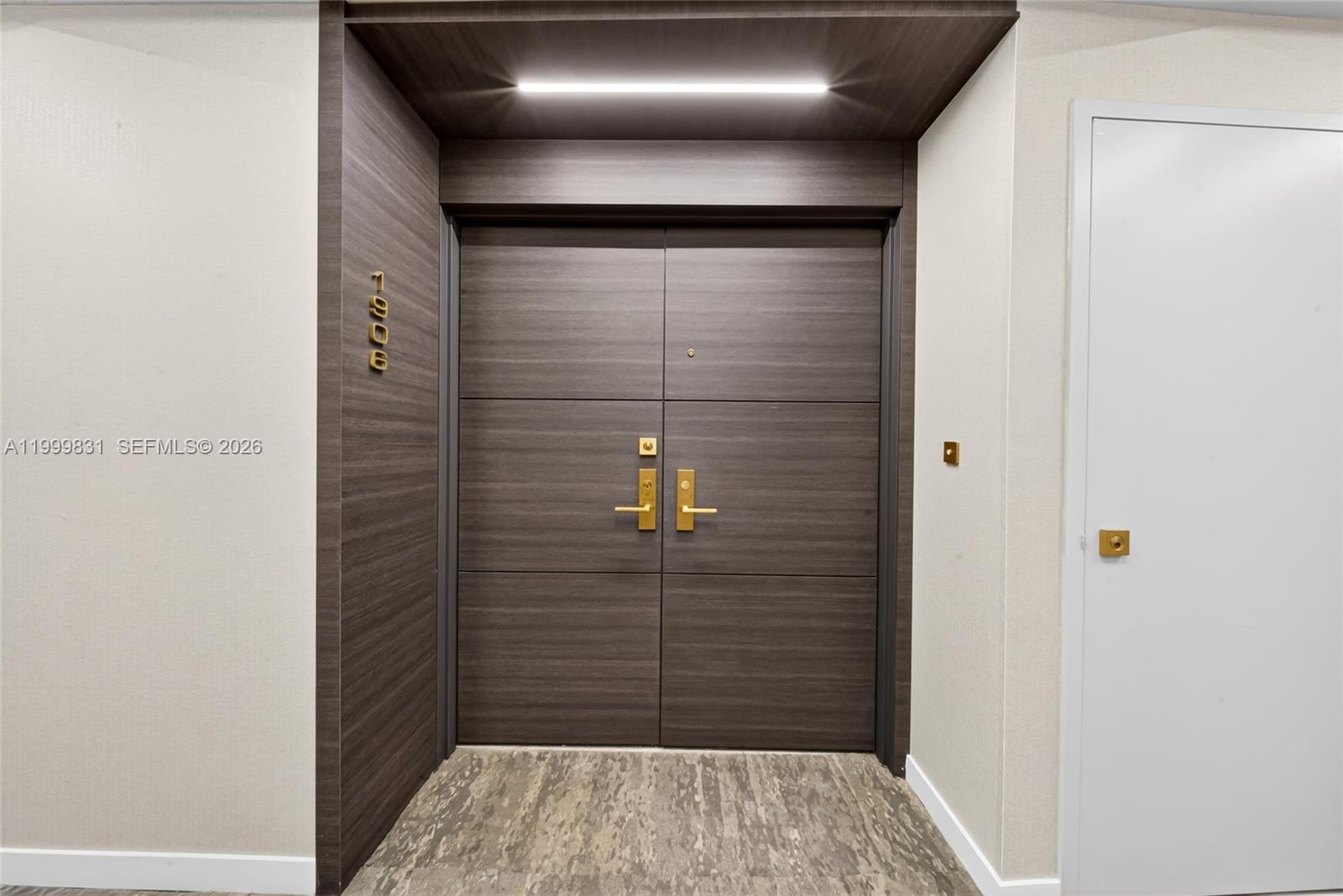 9 Island Ave #1906 Miami Beach, FL 33139