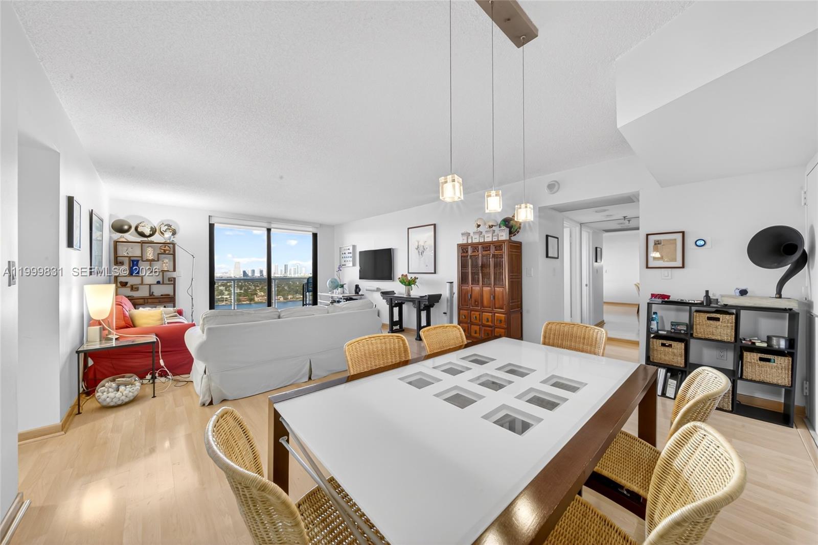 9 Island Ave #1906 Miami Beach, FL 33139