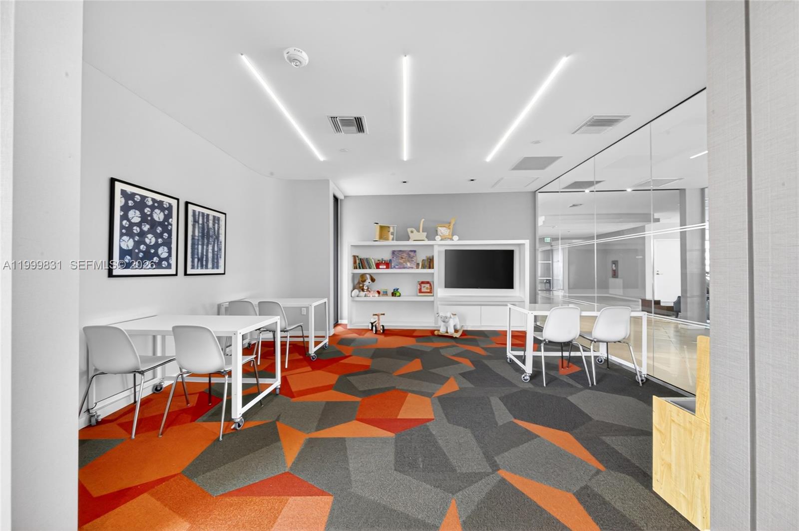 9 Island Ave #1906 Miami Beach, FL 33139