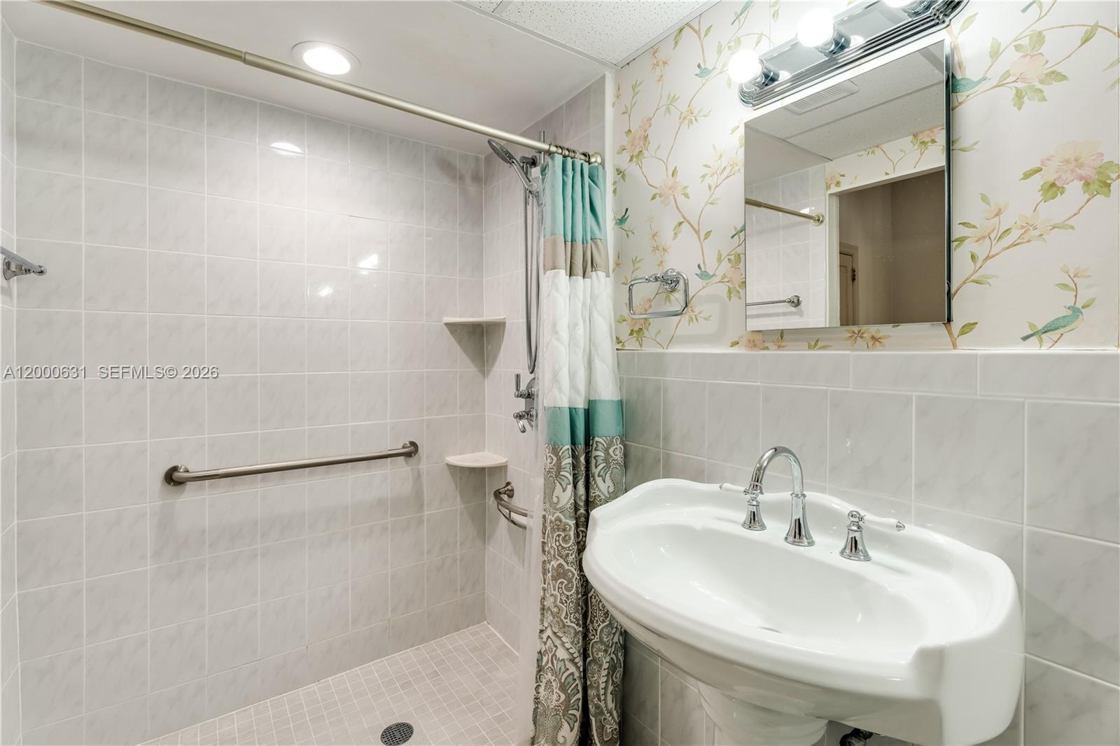 7201 SW 166th St Palmetto Bay, FL 33157